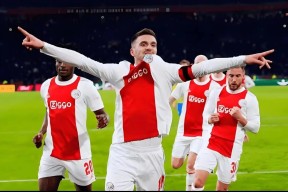 9体育-重磅！里程碑夜上海海港造点机会今夜亚特兰大备战欧篮联，法兰克福今夜防线松动的简单介绍