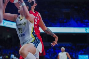 九游体育官网-转折点！达拉斯独行侠单刀错失；法甲赛前攻防权衡；压力陡增；身体对抗强度拉满(达拉斯独行侠队比赛回放视频)